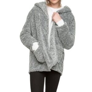Brandy Melville Tessi Fleece Hooded Coat One size Teddy Bear Thick Soft Pockets